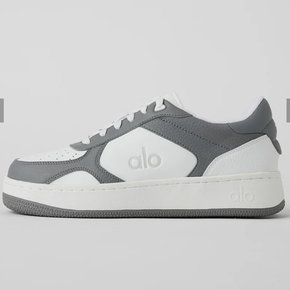 ALO recovery mode sneaker